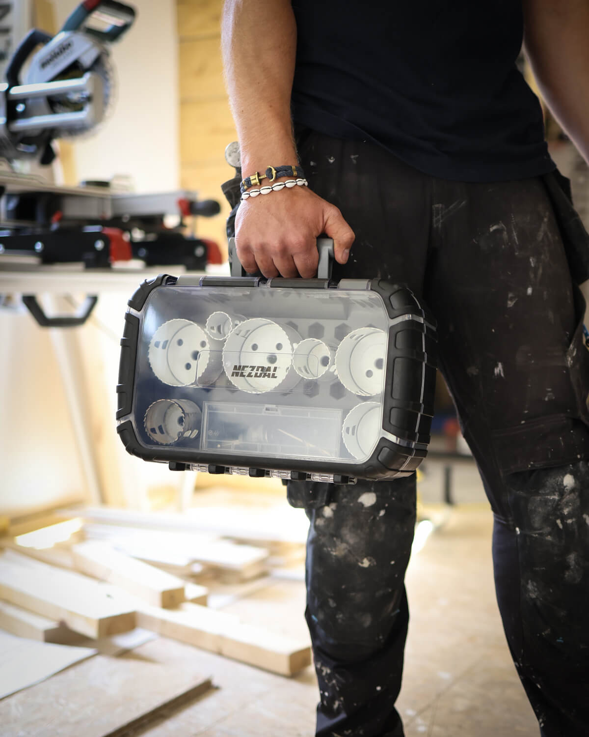 Der Allrounder | 32, 44, 51, 64, 73, 76, 83mm | Holz & Metall | 44mm Schnitttiefe | Grizzly BiM® | Inkl. Adapter, Zentrierbohrer, Koffer